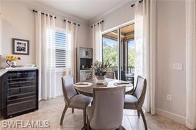9550 Ironstone TER 201, Naples, FL 34120