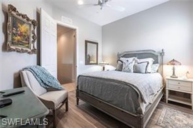 9550 Ironstone TER 201, Naples, FL 34120