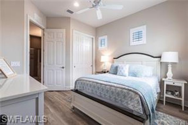 9550 Ironstone TER 201, Naples, FL 34120