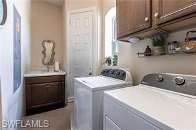 9550 Ironstone TER 201, Naples, FL 34120