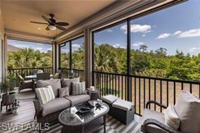 9550 Ironstone TER 201, Naples, FL 34120