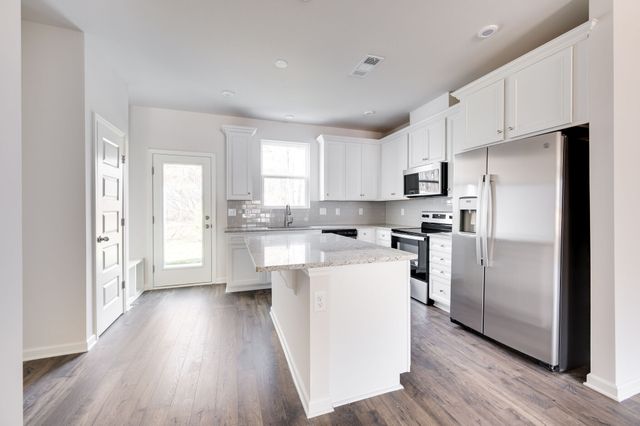 1229 Hope Village Way, Hermitage, TN 37076