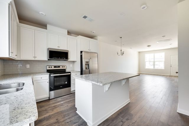 1229 Hope Village Way, Hermitage, TN 37076