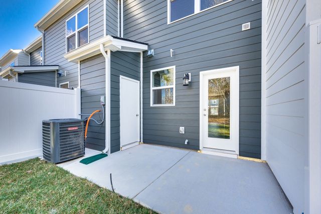 1229 Hope Village Way, Hermitage, TN 37076