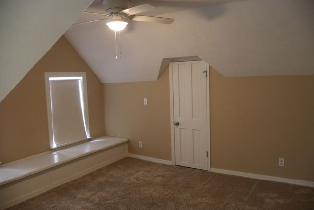 715 E Lynn Street, Springfield, MO 65802