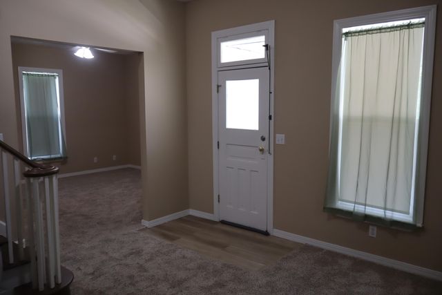 715 E Lynn Street, Springfield, MO 65802