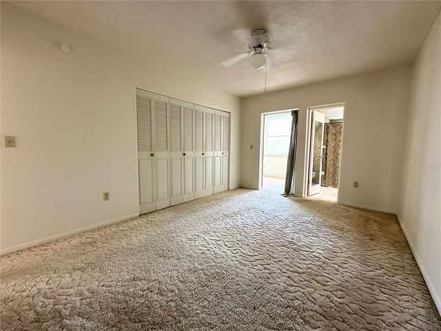 5728 14TH AVENUE N 206B, St Petersburg, FL 33710