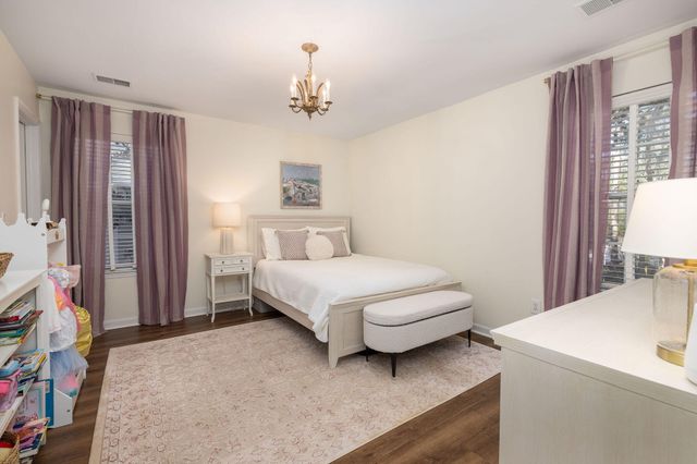 2412 Fulford Court, Mount Pleasant, SC 29466