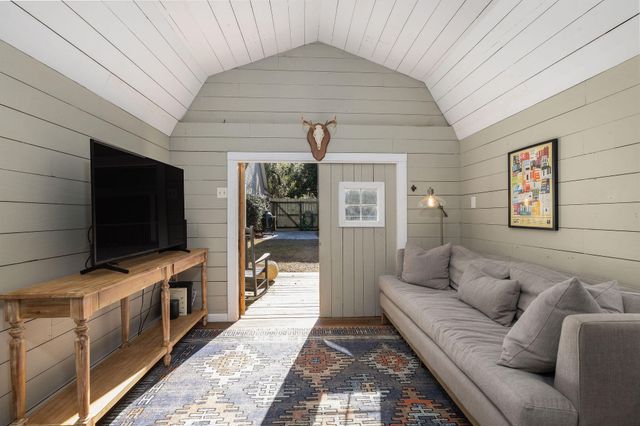 2412 Fulford Court, Mount Pleasant, SC 29466