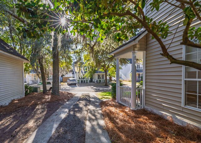 2412 Fulford Court, Mount Pleasant, SC 29466