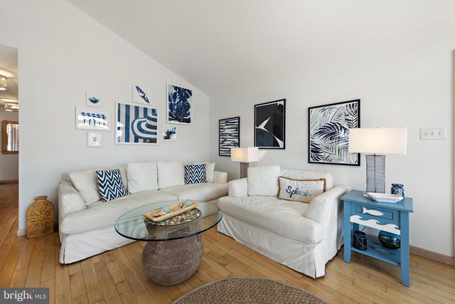 113 18TH ST, Surf City, NJ 08008