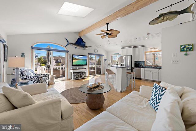 113 18TH ST, Surf City, NJ 08008