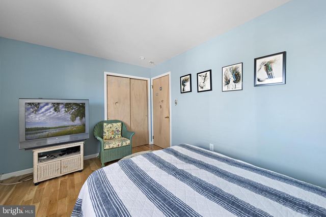 113 18TH ST, Surf City, NJ 08008