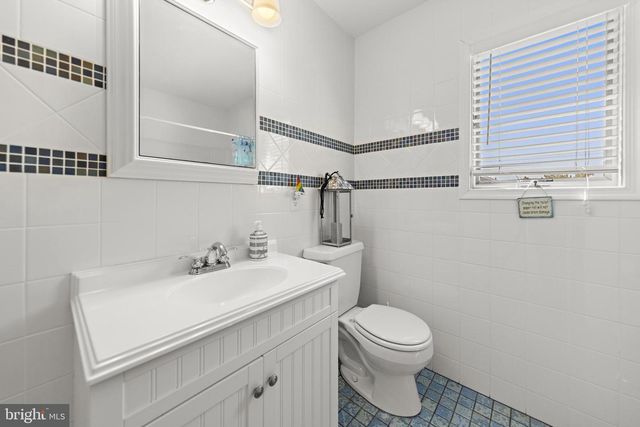 113 18TH ST, Surf City, NJ 08008