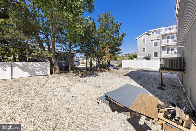 113 18TH ST, Surf City, NJ 08008