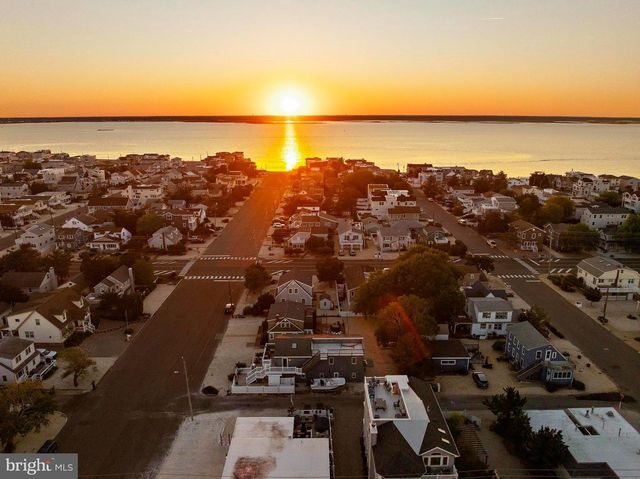 113 18TH ST, Surf City, NJ 08008