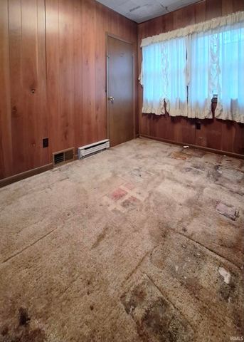 1141 Lexington Avenue, Fort Wayne, IN 46807