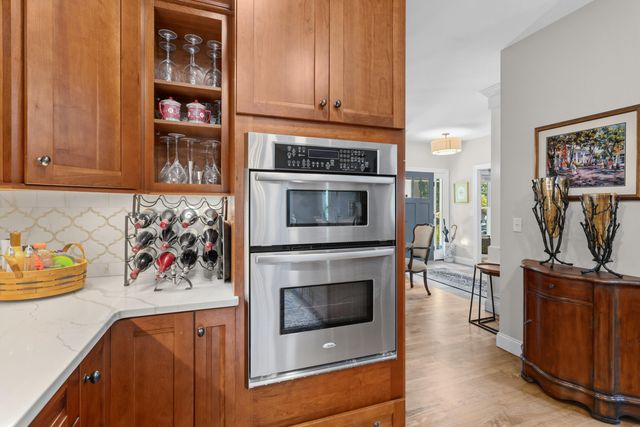 9 Samuel J Drive, Merrimack, NH 03054