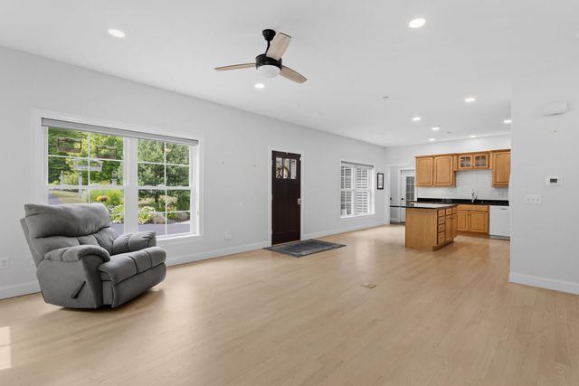 9 Samuel J Drive, Merrimack, NH 03054