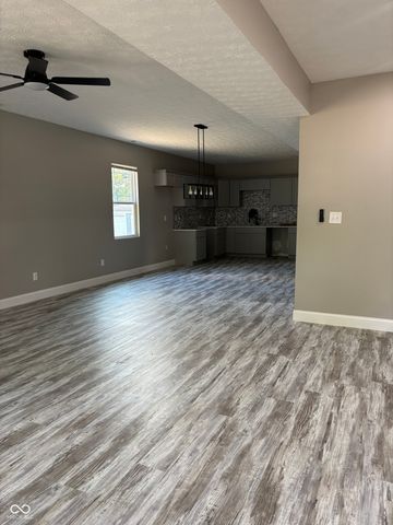 1924 N Lesley Avenue, Indianapolis, IN 46218