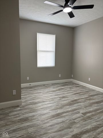 1924 N Lesley Avenue, Indianapolis, IN 46218