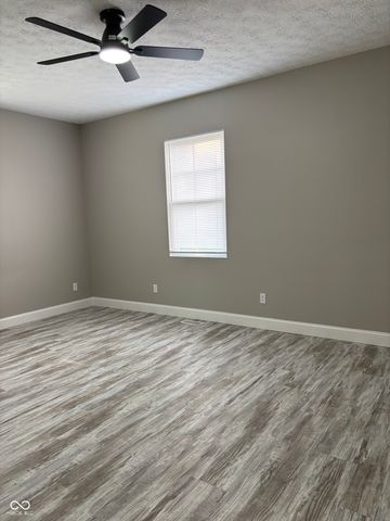 1924 N Lesley Avenue, Indianapolis, IN 46218