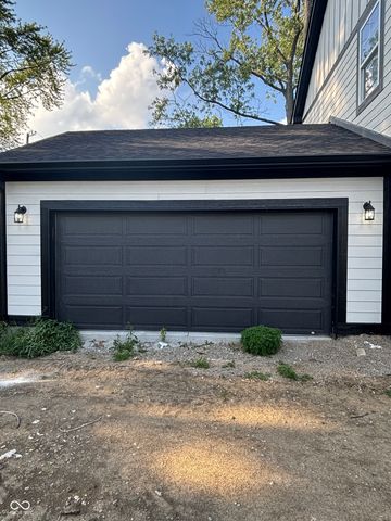 1924 N Lesley Avenue, Indianapolis, IN 46218