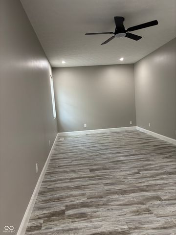 1924 N Lesley Avenue, Indianapolis, IN 46218