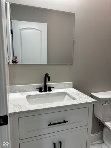 1924 N Lesley Avenue, Indianapolis, IN 46218