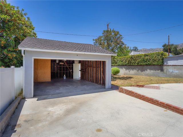 521 Bethany Road, Burbank, CA 91504