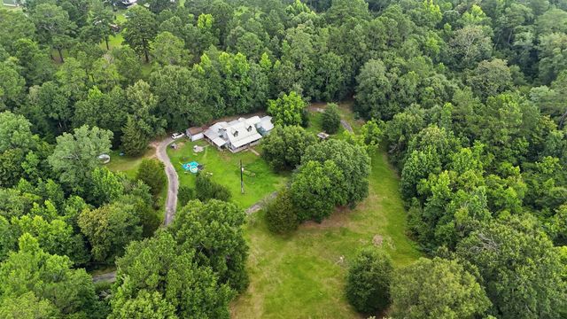 9581 Highway 150, Shepherd, TX 77371