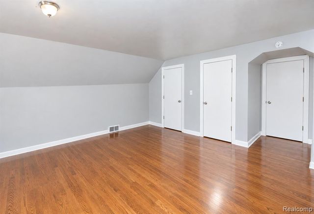 13401 Hartwell Street, Detroit, MI 48227