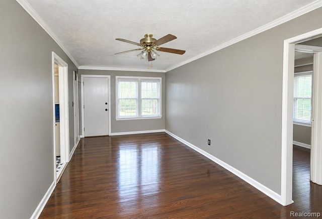 13401 Hartwell Street, Detroit, MI 48227