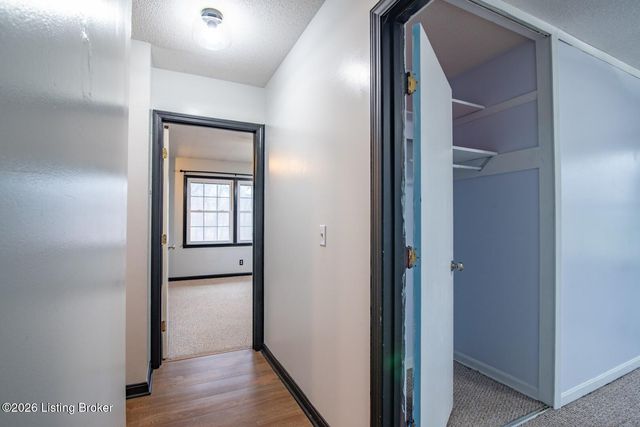 1104 Ellen Dr, Radcliff, KY 40160