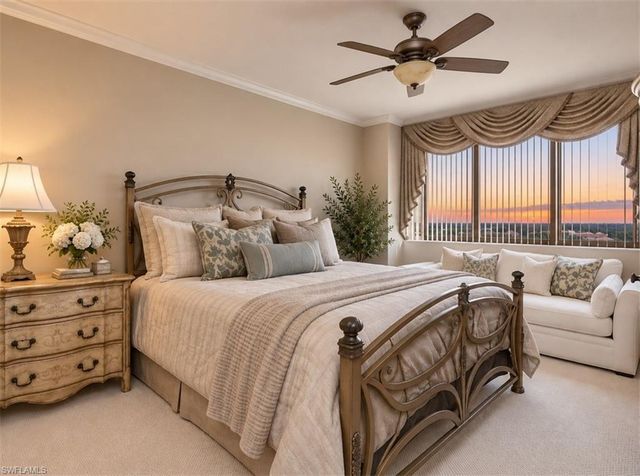 6597 Nicholas BLVD 804, Naples, FL 34108