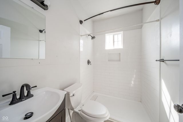 319 Hst W 10th Street, Anderson, IN 46016