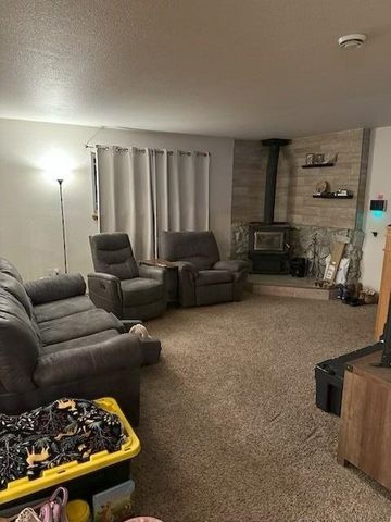 3890 HURST ROAD, North Pole, AK 99705