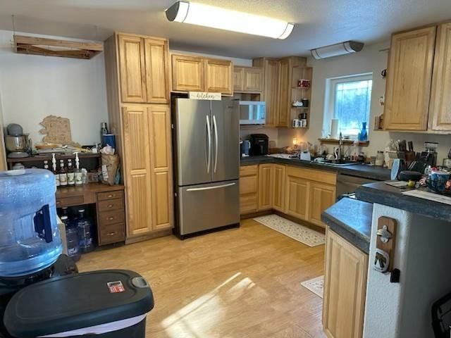 3890 HURST ROAD, North Pole, AK 99705