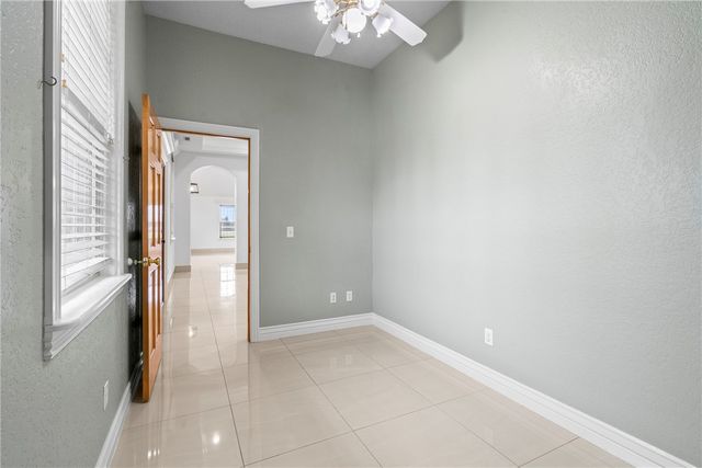 20451 Bruce Rutherford Drive, Siloam Springs, AR 72761