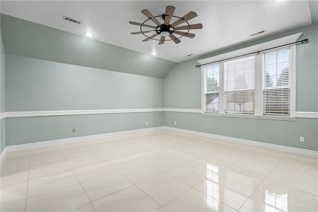 20451 Bruce Rutherford Drive, Siloam Springs, AR 72761