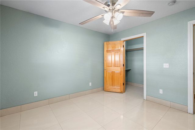 20451 Bruce Rutherford Drive, Siloam Springs, AR 72761