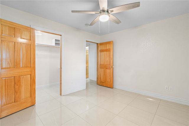 20451 Bruce Rutherford Drive, Siloam Springs, AR 72761