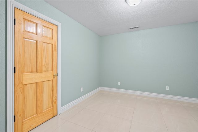 20451 Bruce Rutherford Drive, Siloam Springs, AR 72761