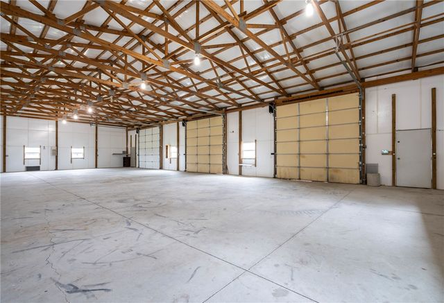 20451 Bruce Rutherford Drive, Siloam Springs, AR 72761