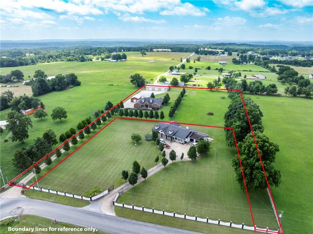 20451 Bruce Rutherford Drive, Siloam Springs, AR 72761