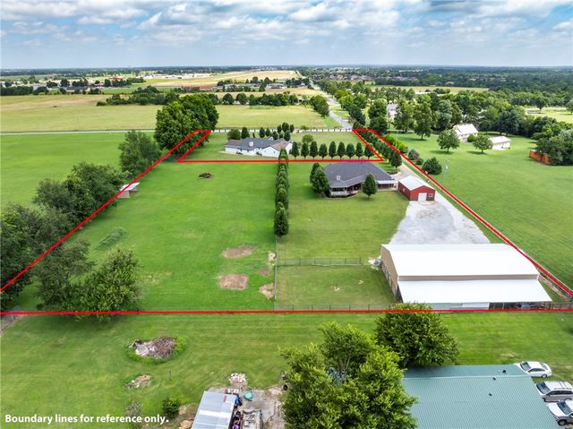 20451 Bruce Rutherford Drive, Siloam Springs, AR 72761
