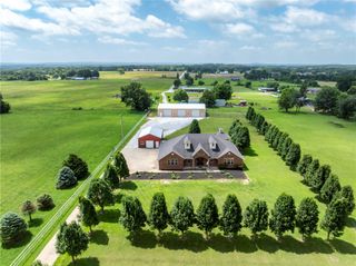 20451 Bruce Rutherford Drive, Siloam Springs, AR 72761