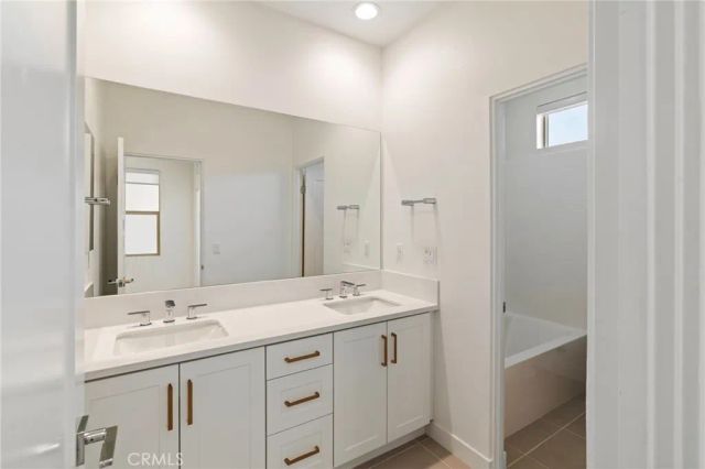 74356 Nichols Drive, Palm Desert, CA 92211