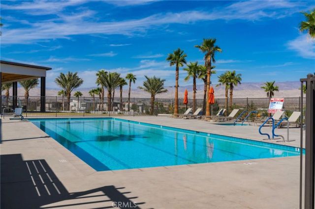 74356 Nichols Drive, Palm Desert, CA 92211