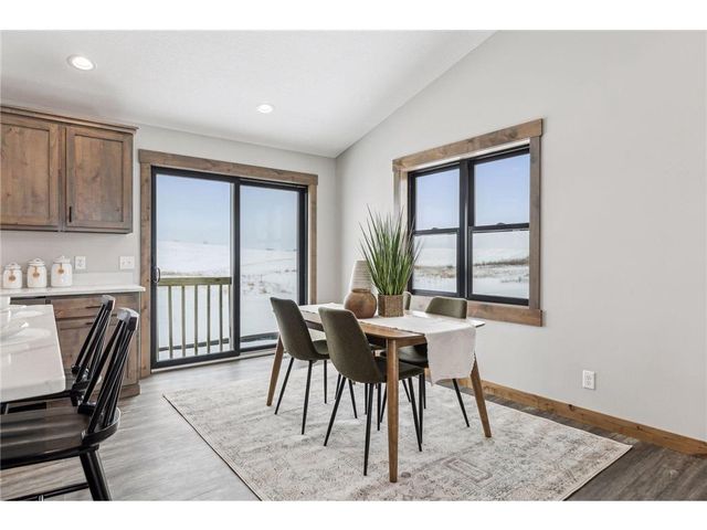 485 Coyote Way, New Richmond, WI 54017